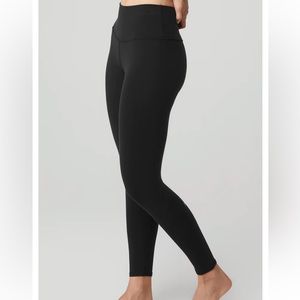 Alo high 7/8 high waist airbrush legging